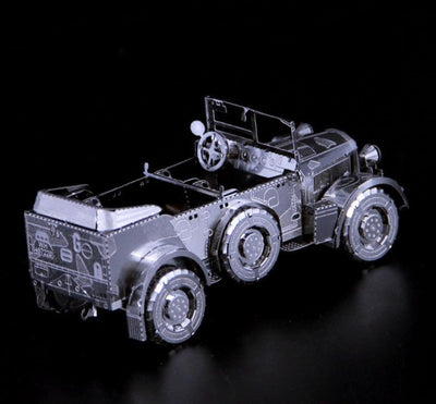 Armoured Personnel Carrier Metal Model Kit – 3D Laser Cut Puzzle Craft for Military Vehicle Lovers & Hobbyists