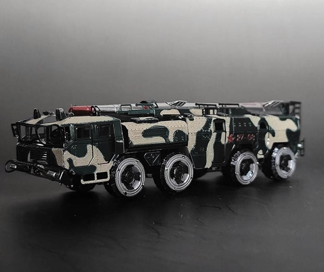 Dongfeng Missile Vehicle Metal Model Kit – 3D Laser-Cut Puzzle for Military Enthusiasts