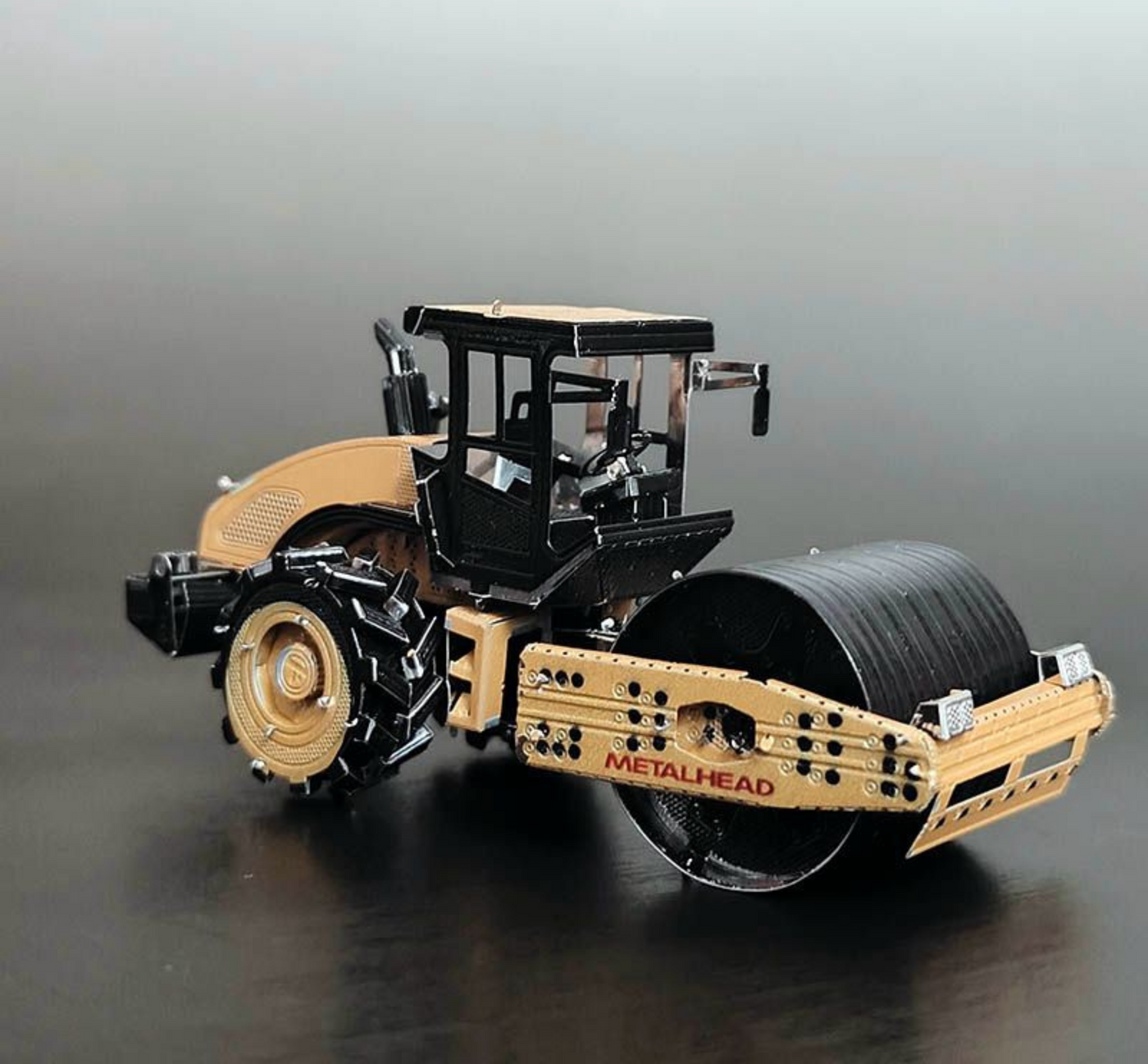 Road Roller Metal Model Kit – 3D Laser-Cut Puzzle for Construction Fans & DIY Hobbyists