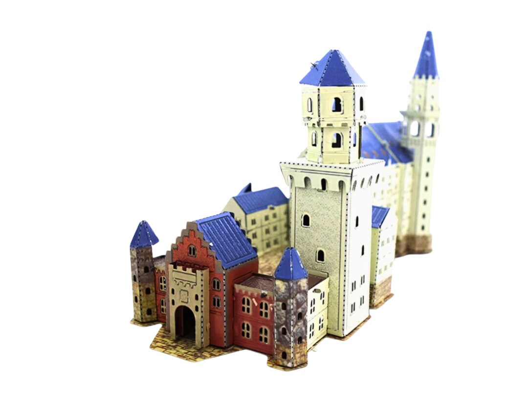 Neuschwanstein Castle Metal Model Kit – 3D Puzzle Craft for Architecture & Disney Fans