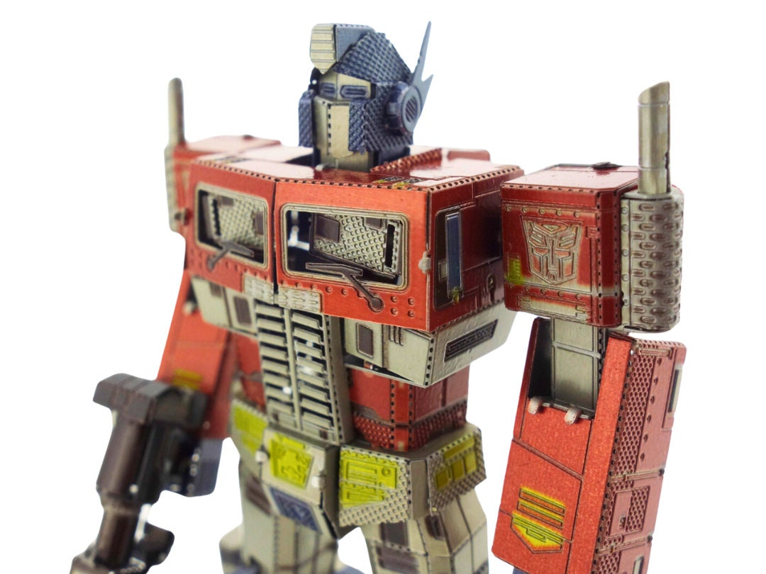 Optimus Prime Transformer 3D Metal Puzzle – DIY Craft Kit for Robot Enthusiasts