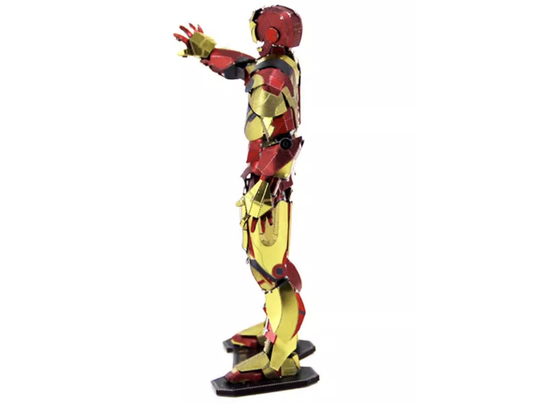 Marvel Iron Man Metal Model Kit – 3D Puzzle DIY Craft Gift | Laser Cut Superhero Figure for Iron Man Fans