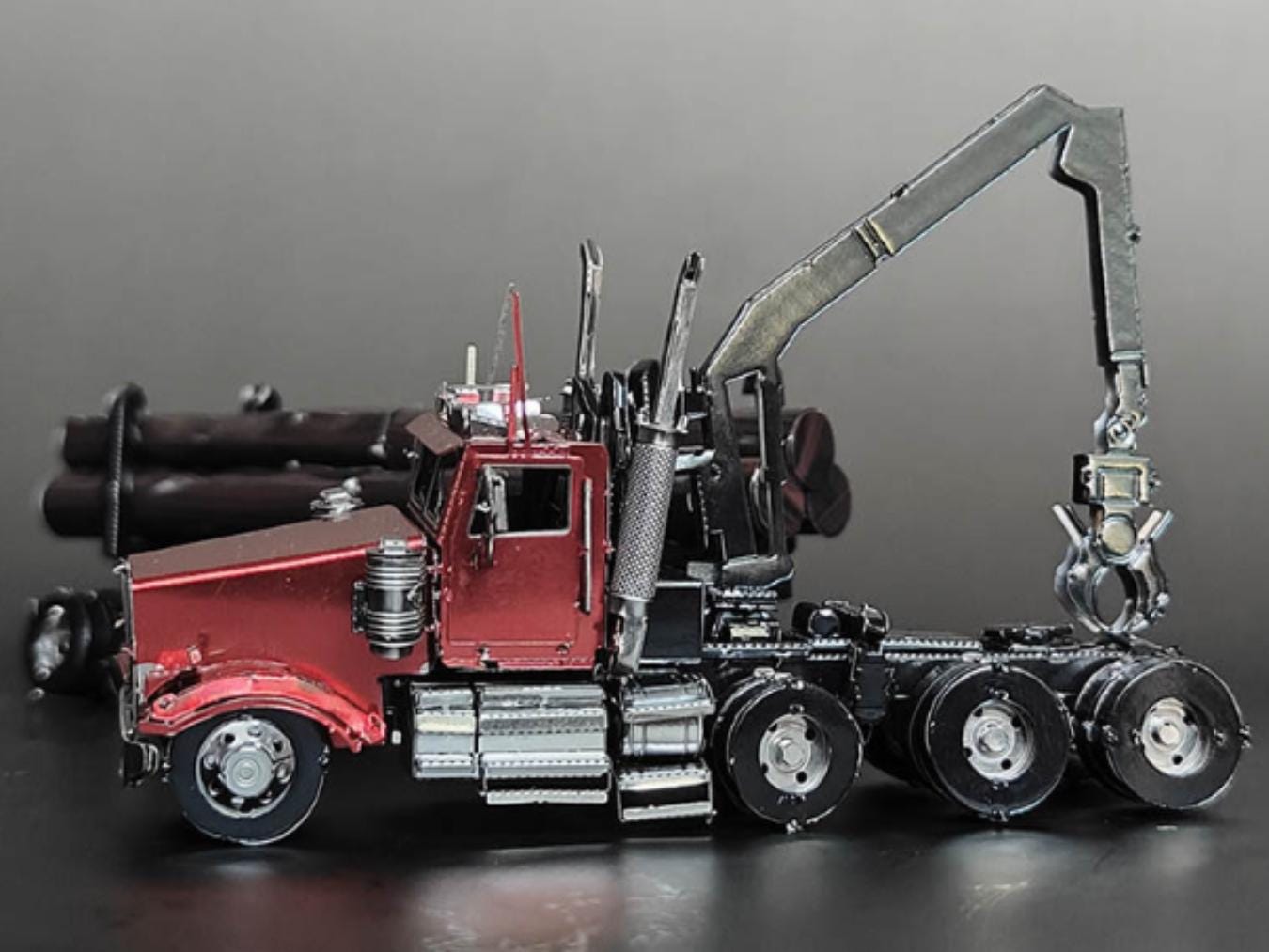 Timber Truck Metal Model Kit – 3D Laser-Cut Puzzle for Log Transport Enthusiasts