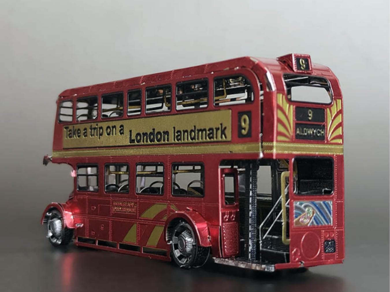 Vintage Metal Car British London Double-decker Bus Metal Model Kit 3D Puzzle Craft Gift Laser Cut Puzzles Jigsaw Hobby Gift for Car Lover