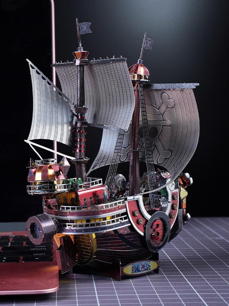 Metal Model ,One Piece Mode ,Geek Gift ,Anime Ship Model ,Puzzle Kit ,Metal Ship Puzzle ,Collector&#39;s Item ,Steampunk Puzzle ,Unique Gift ,Laser Cut Model ,Anime Puzzle ,Ship Collectible ,Creative Gift, One Piece Thousand Sunny Pirate Ship