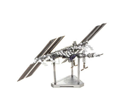 International Space Station Metal Model Kit 3D Puzzle Craft Gift Laser Cut Puzzles Jigsaw Hobby Gift for Space Lovers Handmade Decoration